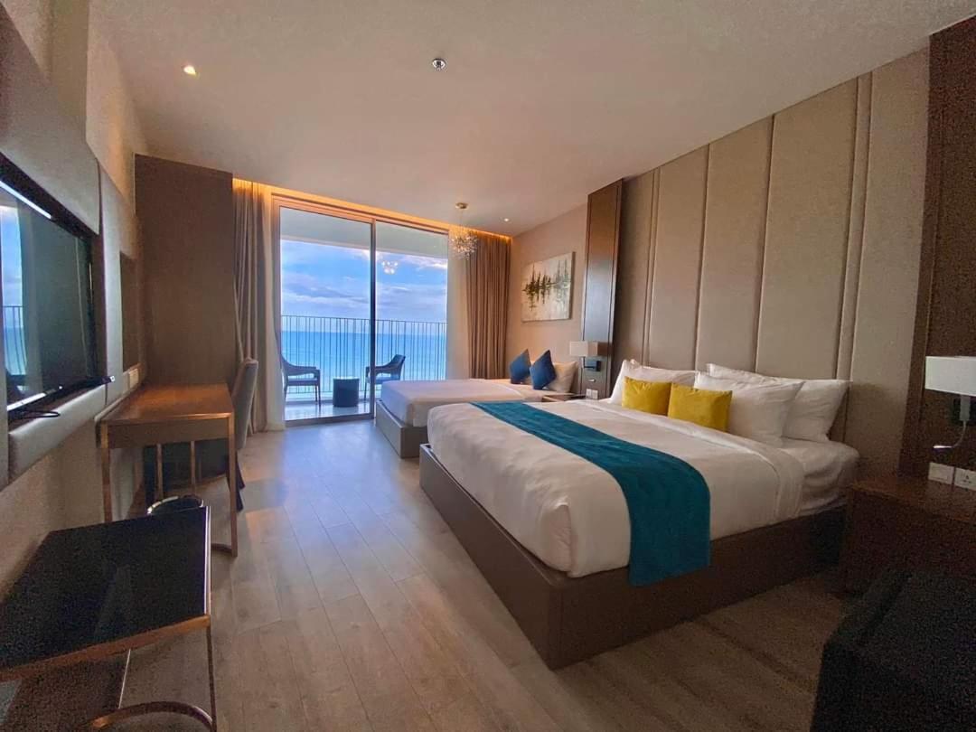 Panorama Oceanfront Suite 나트랑 외부 사진