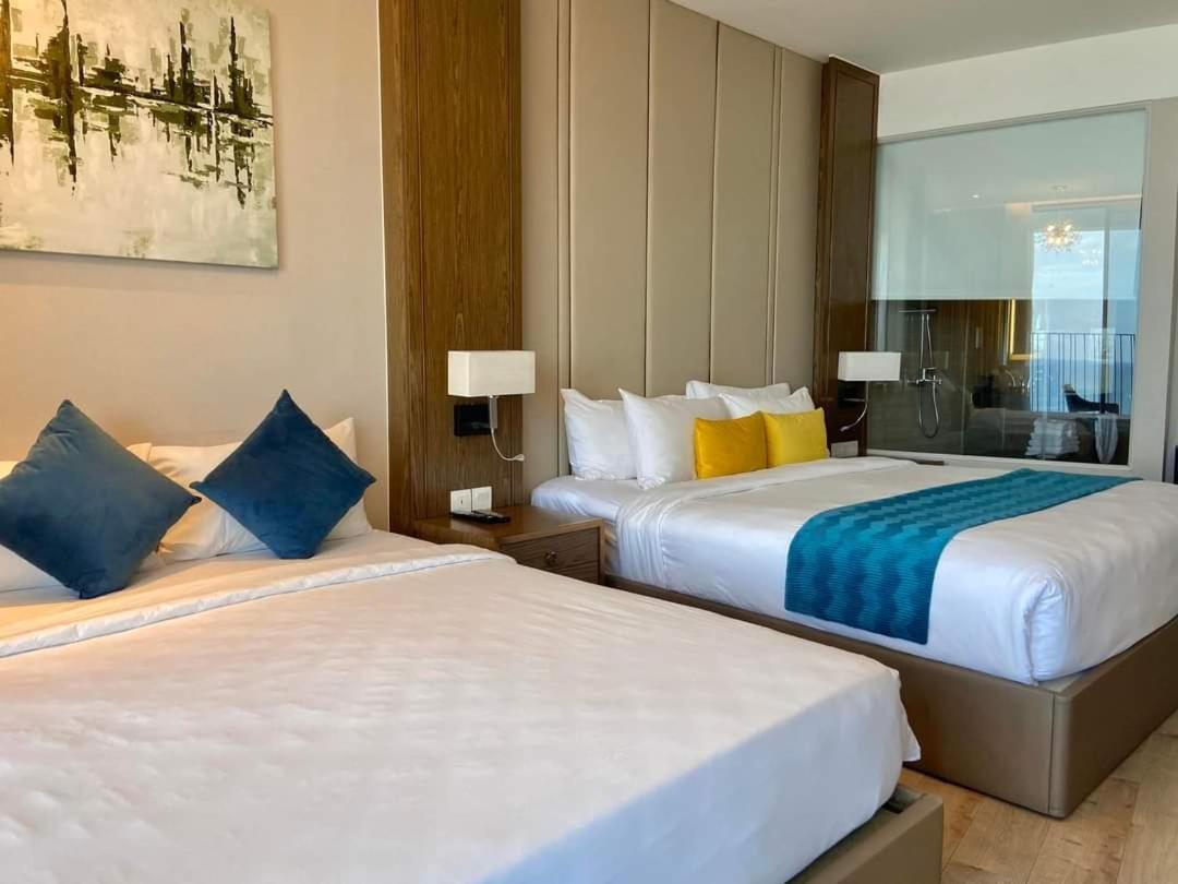 Panorama Oceanfront Suite 나트랑 외부 사진