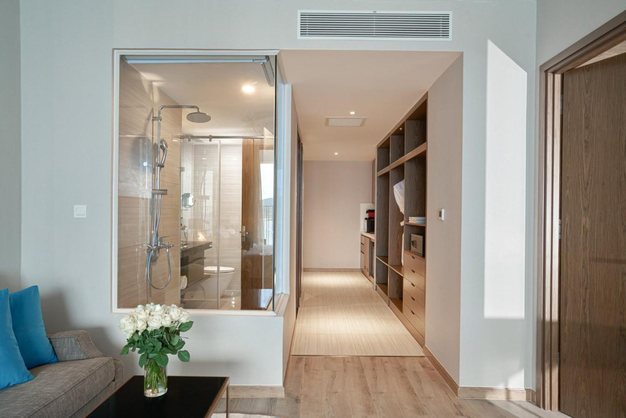 Panorama Oceanfront Suite 나트랑 외부 사진