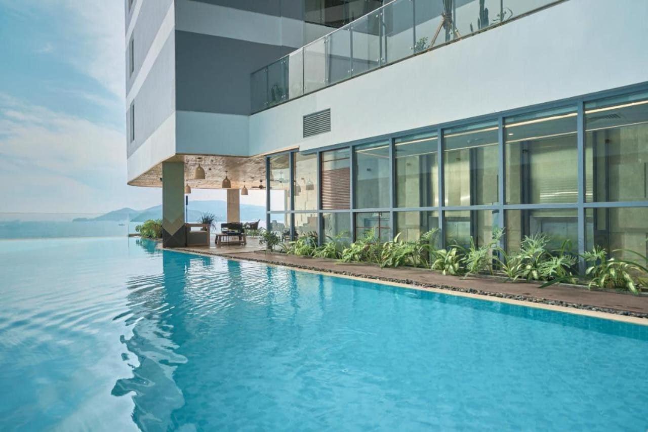 Panorama Oceanfront Suite 나트랑 외부 사진