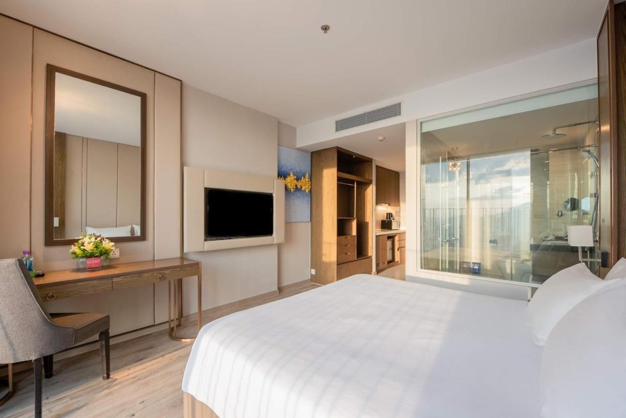 Panorama Oceanfront Suite 나트랑 외부 사진