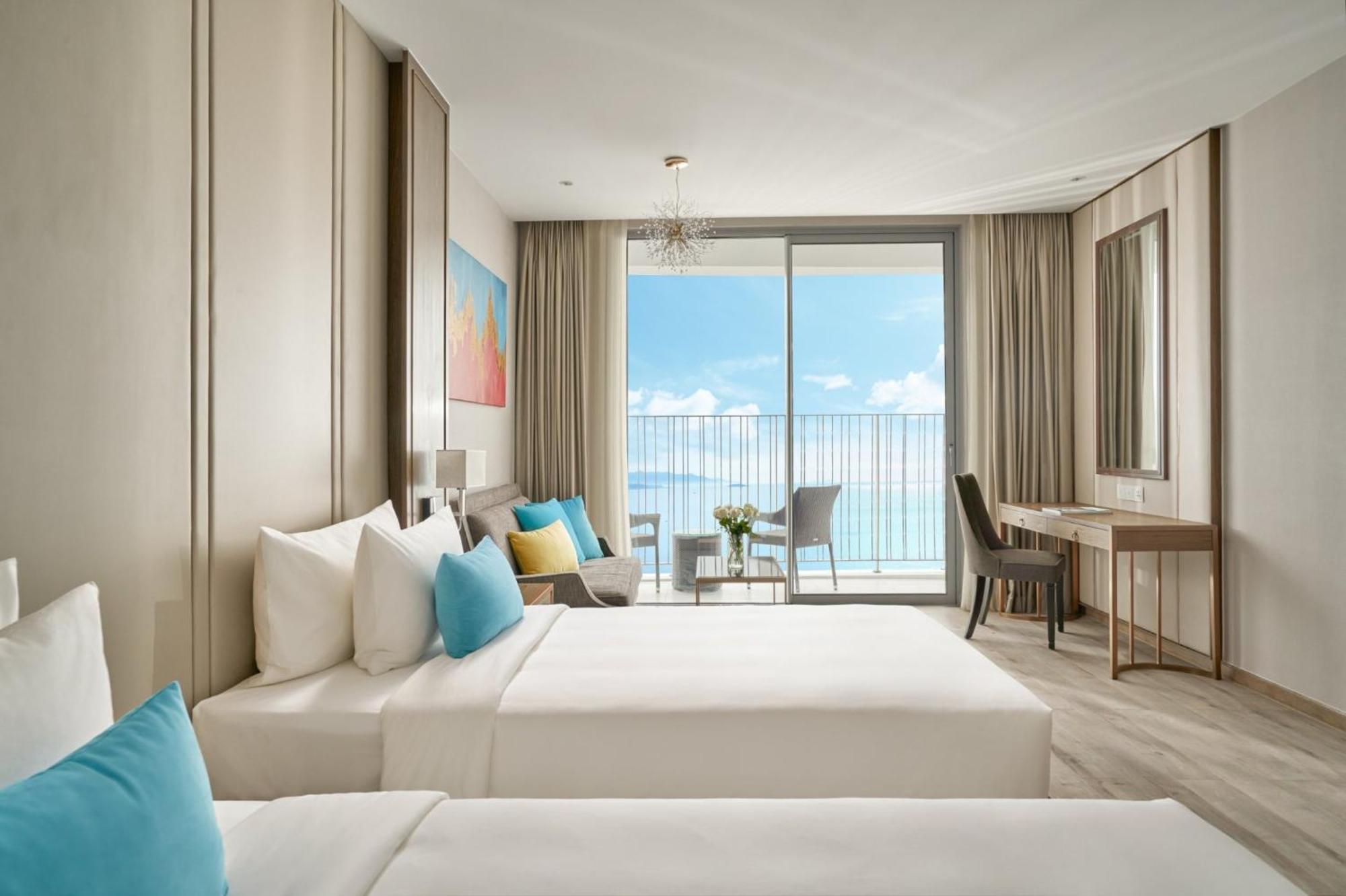 Panorama Oceanfront Suite 나트랑 외부 사진