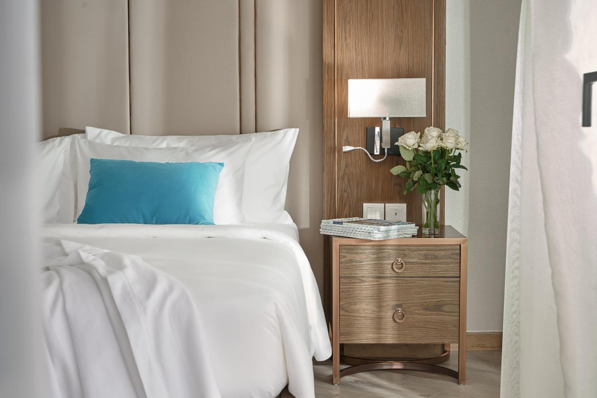 Panorama Oceanfront Suite 나트랑 외부 사진